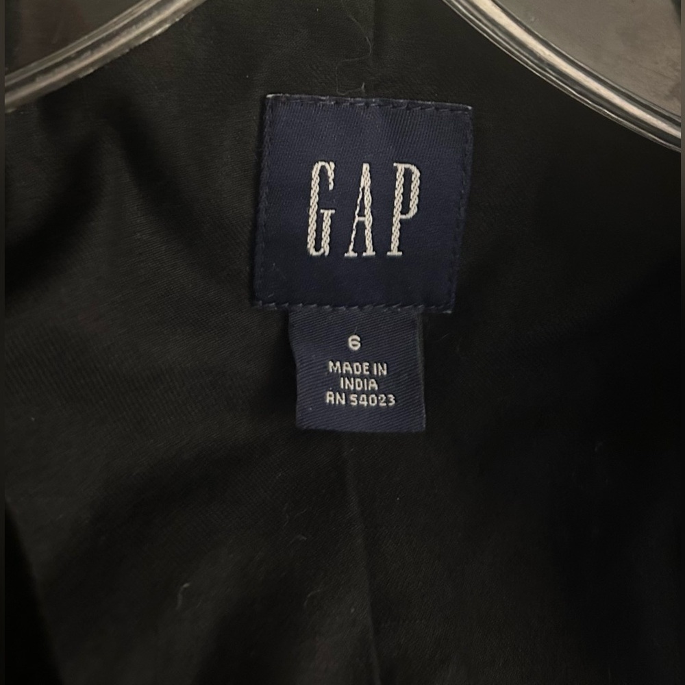GAP black velvet blazer jacket velveteen long sleeves sleeve buttons Size 6 - Picture 4 of 9